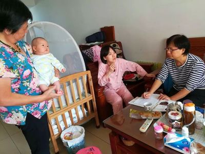 江門市怡康社區(qū) 走訪新生兒家庭送關(guān)懷 貼心服務(wù)暖人心